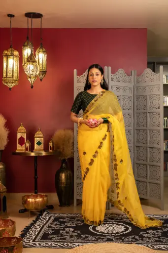 Deetya Saree